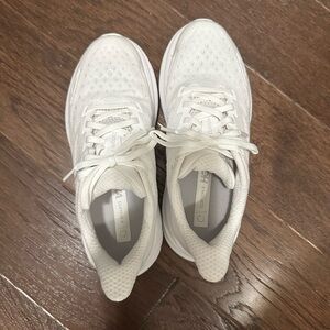 Hoka Clifton 9 running shoes